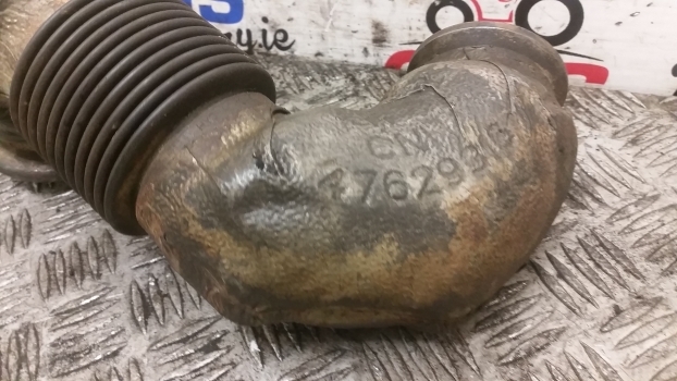 New Holland T5.100, T5.110, T5.120 Exhaust Flexible Pipe 47629316 - Summuti toru - Traktor: pilt 3 New Holland T5.100, T5.110, T5.120 Exhaust Flexible Pipe 47629316 - Summuti toru - Traktor: pilt 3