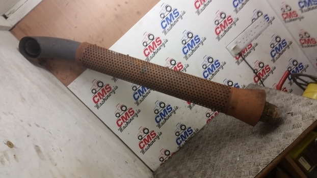 New Holland T5.100, T5.110, T5.120 Exhaust Pipe Assy 47939799 - Summuti toru - Traktor: pilt 1 New Holland T5.100, T5.110, T5.120 Exhaust Pipe Assy 47939799 - Summuti toru - Traktor: pilt 1