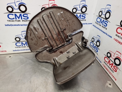 New Holland T5.120, T4, T5 Series Driver Passenger Seat, Frame 48107211 - Iste - Põllutööseade: pilt 1 New Holland T5.120, T4, T5 Series Driver Passenger Seat, Frame 48107211 - Iste - Põllutööseade: pilt 1