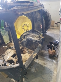 New Holland T5.95, 105, 115 Case Farmall 95u, 105u, 115u Cab Frame 47756580 - Kabiin - Traktor: pilt 4 New Holland T5.95, 105, 115 Case Farmall 95u, 105u, 115u Cab Frame 47756580 - Kabiin - Traktor: pilt 4