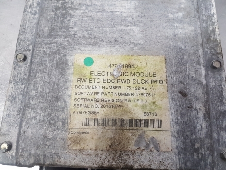 New Holland T5.95, T4, T5, Case Farmall Xcm W/edc, Ecu 47911991, 47381697 - Mootori juhtimisseade - Põllutööseade: pilt 3 New Holland T5.95, T4, T5, Case Farmall Xcm W/edc, Ecu 47911991, 47381697 - Mootori juhtimisseade - Põllutööseade: pilt 3