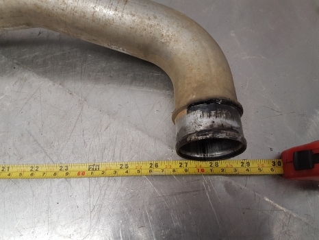 New Holland T5.95, T5.105 Case Farmall 105u Intercoler Tube 84289585, 47364709 - Sisejahutus - Traktor: pilt 5 New Holland T5.95, T5.105 Case Farmall 105u Intercoler Tube 84289585, 47364709 - Sisejahutus - Traktor: pilt 5