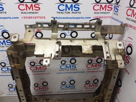 New Holland T5.95, T5.105, T5.115, Case Farmall Intercooler Frame Assy 47420963 - Sisejahutus - Traktor: pilt 4 New Holland T5.95, T5.105, T5.115, Case Farmall Intercooler Frame Assy 47420963 - Sisejahutus - Traktor: pilt 4