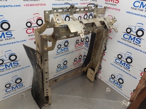 New Holland T5.95, T5.105, T5.115, Case Farmall Intercooler Frame Assy 47420963 - Sisejahutus - Traktor: pilt 2 New Holland T5.95, T5.105, T5.115, Case Farmall Intercooler Frame Assy 47420963 - Sisejahutus - Traktor: pilt 2