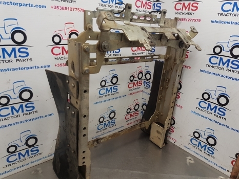 New Holland T5.95, T5.105, T5.115, Case Farmall Intercooler Frame Assy 47420963 - Sisejahutus - Traktor: pilt 3 New Holland T5.95, T5.105, T5.115, Case Farmall Intercooler Frame Assy 47420963 - Sisejahutus - Traktor: pilt 3