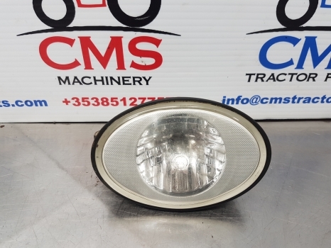 New Holland T5.95, T5, T4 Work Lamp Rhs 84279202 - Tuled/ Valgus - Traktor: pilt 1 New Holland T5.95, T5, T4 Work Lamp Rhs 84279202 - Tuled/ Valgus - Traktor: pilt 1