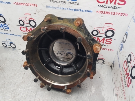 New Holland T5, T5000 Case Jxu, Farmall Front Axle Hub Plate 87667229; 87667230 - Rumm - Traktor: pilt 4 New Holland T5, T5000 Case Jxu, Farmall Front Axle Hub Plate 87667229; 87667230 - Rumm - Traktor: pilt 4