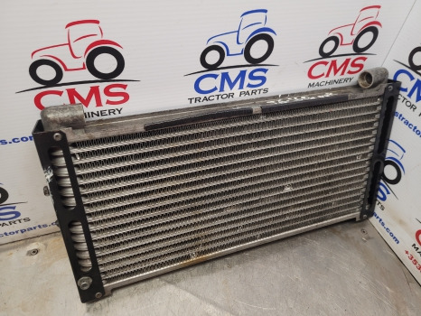 New Holland T6.160, T6.180 Case Maxxum 125, 155, 150 Oil Cooler 47645195 - Radiaator: pilt 3 New Holland T6.160, T6.180 Case Maxxum 125, 155, 150 Oil Cooler 47645195 - Radiaator: pilt 3