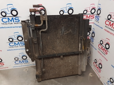 New Holland T6.180 Air Conditioning Condenser Radiator 84485540, 47981847 - Kondensaator - Traktor: pilt 2 New Holland T6.180 Air Conditioning Condenser Radiator 84485540, 47981847 - Kondensaator - Traktor: pilt 2