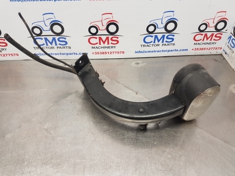 New Holland T6.180, Case Maxxum 115 Front Indicator Light Support Lhs 47705327 - Tuled/ Valgus - Traktor: pilt 3 New Holland T6.180, Case Maxxum 115 Front Indicator Light Support Lhs 47705327 - Tuled/ Valgus - Traktor: pilt 3