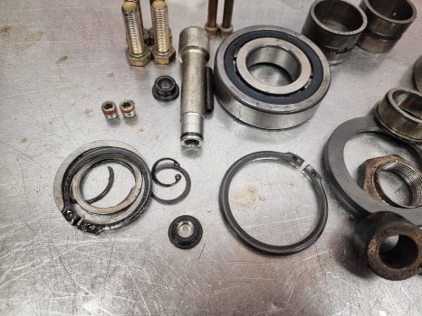 New Holland T6.180 T6, Pto Assorted Parts Pto Assorted Parts - Jõuülekanne: pilt 4 New Holland T6.180 T6, Pto Assorted Parts Pto Assorted Parts - Jõuülekanne: pilt 4