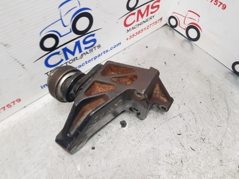 New Holland T6, T6000, T7.200 Case Air Conditioning Compressor Bracket 84221441 - Kliimaseadme kompressor - Traktor: pilt 5 New Holland T6, T6000, T7.200 Case Air Conditioning Compressor Bracket 84221441 - Kliimaseadme kompressor - Traktor: pilt 5