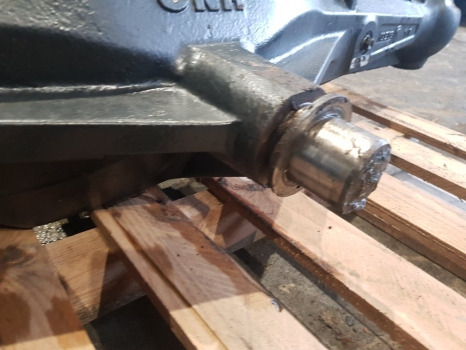 Esitelg New Holland T6000 Series T6010 Delta Front Axle Housing Beam 84180939: pilt 9
