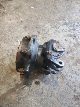 Esitelg New Holland T6010 Delta Front Axle Hub Lhs Complete  87522188: pilt 7