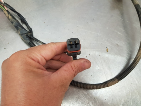New Holland T6010, T6000, T7000, T7, Tail Light Wiring Loom 87313641 - Kaablid/ Juhtmestik: pilt 2 New Holland T6010, T6000, T7000, T7, Tail Light Wiring Loom 87313641 - Kaablid/ Juhtmestik: pilt 2
