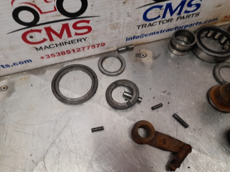 New Holland T7.200 Pto Assorted Parts Pto Assorted Parts - Jõuülekanne: pilt 3 New Holland T7.200 Pto Assorted Parts Pto Assorted Parts - Jõuülekanne: pilt 3