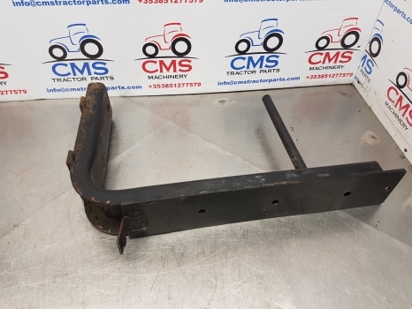 New Holland T7.200, T7.170, T7.210, T7.185 Fuel Tank Support 84180416 - Kütusepaak - Traktor: pilt 5 New Holland T7.200, T7.170, T7.210, T7.185 Fuel Tank Support 84180416 - Kütusepaak - Traktor: pilt 5