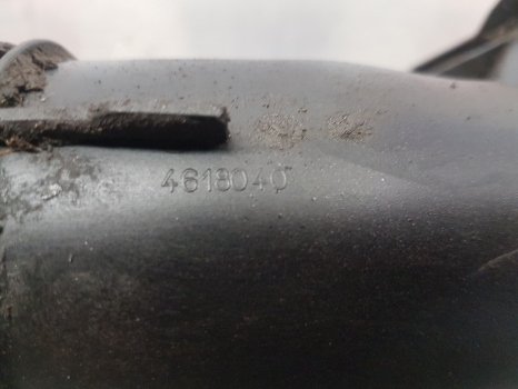 New Holland T7.200, T7.185, T7.210 Transmission Elbow 4618040 - Käigukast ja varuosad - Traktor: pilt 3 New Holland T7.200, T7.185, T7.210 Transmission Elbow 4618040 - Käigukast ja varuosad - Traktor: pilt 3