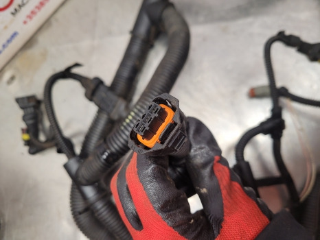 New Holland T7040 Autocommand Transmission Backend Wiring Loom Wiring Loom - Kaablid/ Juhtmestik: pilt 5 New Holland T7040 Autocommand Transmission Backend Wiring Loom Wiring Loom - Kaablid/ Juhtmestik: pilt 5