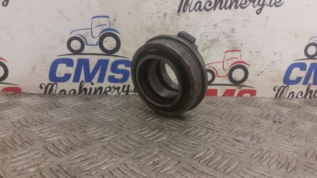 New Holland Tm Fiat F Series F100 - F130 Clutch Release Bearing 5149611 - Sidur ja varuosad - Põllutööseade: pilt 4 New Holland Tm Fiat F Series F100 - F130 Clutch Release Bearing 5149611 - Sidur ja varuosad - Põllutööseade: pilt 4
