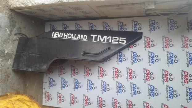 New Holland Tm125 Lh Bonnett 82005641 - Kapotikaas - Traktor: pilt 2 New Holland Tm125 Lh Bonnett 82005641 - Kapotikaas - Traktor: pilt 2