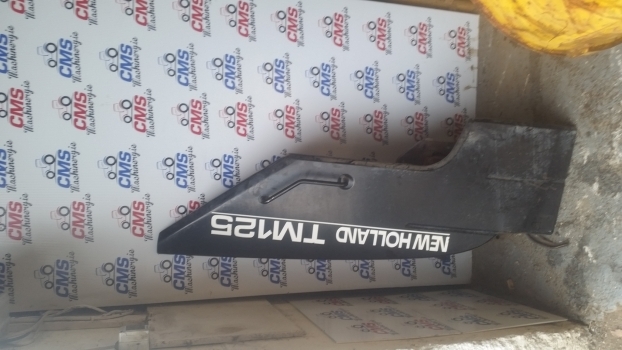 New Holland Tm125 Lh Bonnett 82005641 - Kapotikaas - Traktor: pilt 1 New Holland Tm125 Lh Bonnett 82005641 - Kapotikaas - Traktor: pilt 1