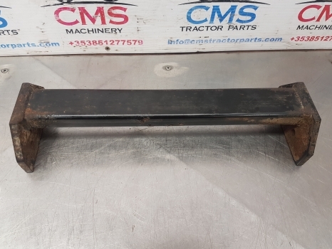 New Holland Tm150, 115, 125, 135, 165 Battery Support Column Rhs 82017454 - Aku - Traktor: pilt 1 New Holland Tm150, 115, 125, 135, 165 Battery Support Column Rhs 82017454 - Aku - Traktor: pilt 1