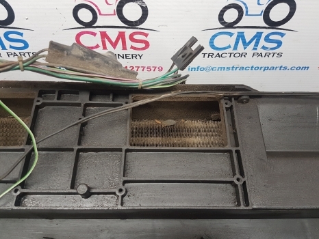 New Holland Tm150m,ford Series Air Conditioner Without Blower 82009237 87701044 - Kliimaseadme osa - Traktor: pilt 5 New Holland Tm150m,ford Series Air Conditioner Without Blower 82009237 87701044 - Kliimaseadme osa - Traktor: pilt 5