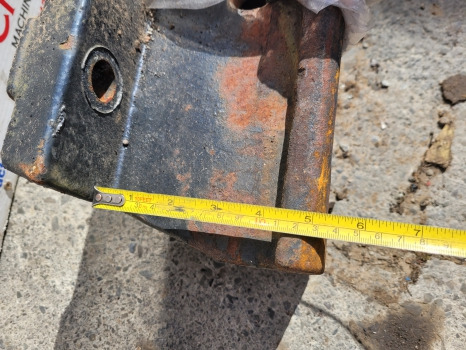 New Holland Tn60 Da, T4040 Deluxe Front Weight Carrier 5183899, 47123848 - Vastukaal: pilt 4 New Holland Tn60 Da, T4040 Deluxe Front Weight Carrier 5183899, 47123848 - Vastukaal: pilt 4