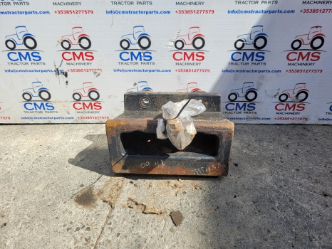New Holland Tn60 Da, T4040 Deluxe Front Weight Carrier 5183899, 47123848 - Vastukaal: pilt 1 New Holland Tn60 Da, T4040 Deluxe Front Weight Carrier 5183899, 47123848 - Vastukaal: pilt 1