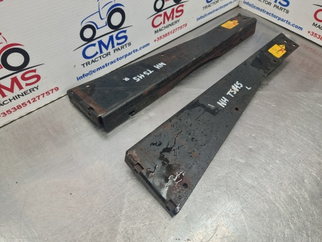 New Holland Ts115, Ts Series, Radiator Side Support Pair 82012974, 82012976 - Radiaator: pilt 3 New Holland Ts115, Ts Series, Radiator Side Support Pair 82012974, 82012976 - Radiaator: pilt 3