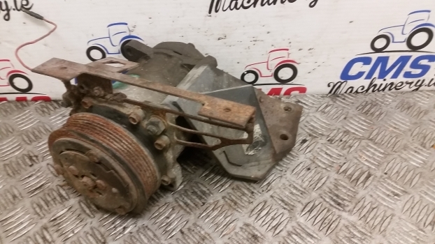 Old Stock Old Stock Sanden Air Compressor Sd7h15 - Kliimaseadme kompressor - Traktor: pilt 3 Old Stock Old Stock Sanden Air Compressor Sd7h15 - Kliimaseadme kompressor - Traktor: pilt 3