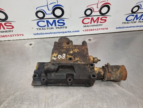 Perkins Massey Ferguson, Caterpillar Thermostatic Housing Assy 3771k04a-3 - Termostaat - Põllutööseade: pilt 1 Perkins Massey Ferguson, Caterpillar Thermostatic Housing Assy 3771k04a-3 - Termostaat - Põllutööseade: pilt 1