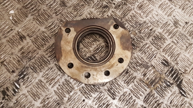 Same Rubin 120, 150 Iron, Silver, Titan Transmission Gear Flange 0.007.7826.0/10 - Jõuülekanne - Traktor: pilt 4 Same Rubin 120, 150 Iron, Silver, Titan Transmission Gear Flange 0.007.7826.0/10 - Jõuülekanne - Traktor: pilt 4