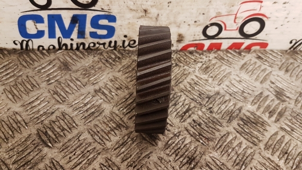 Same Rubin 120, Iron, Silver, Titan Series Transmission Gear Z28 0.008.4498.0/20 - Jõuülekanne - Traktor: pilt 3 Same Rubin 120, Iron, Silver, Titan Series Transmission Gear Z28 0.008.4498.0/20 - Jõuülekanne - Traktor: pilt 3