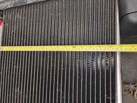 Valtra 6400, 6000, 8000, Xl Series, Oil Cooler V34224200, 34224200 - Radiaator: pilt 5 Valtra 6400, 6000, 8000, Xl Series, Oil Cooler V34224200, 34224200 - Radiaator: pilt 5