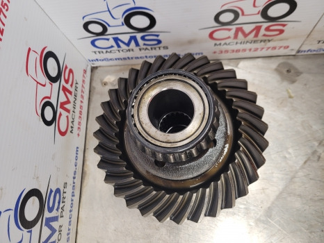 Valtra 6400 Front Axle Bevel Gear Differential Kit 730/100, V31800000, V31969800 - Esitelg: pilt 5 Valtra 6400 Front Axle Bevel Gear Differential Kit 730/100, V31800000, V31969800 - Esitelg: pilt 5
