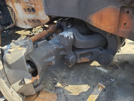 Valtra S374 Dana Spicer 770/624 Front Axle Housing 7700170801 - Esitelg: pilt 2 Valtra S374 Dana Spicer 770/624 Front Axle Housing 7700170801 - Esitelg: pilt 2