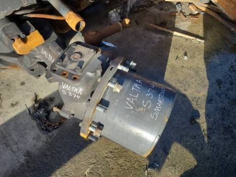Valtra S374 Front Axle Hub Lhs Complete 770/624 7700609301, 7700610501 - Esitelg: pilt 2 Valtra S374 Front Axle Hub Lhs Complete 770/624 7700609301, 7700610501 - Esitelg: pilt 2