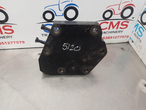 Case 5120, 5130, 5140, 5150 Hitch Cylinder Cap A186838 - Varuosa - Traktor: pilt 1 Case 5120, 5130, 5140, 5150 Hitch Cylinder Cap A186838 - Varuosa - Traktor: pilt 1
