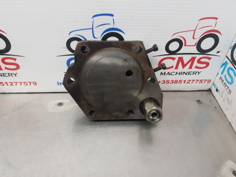 Case 5120, 5130, 5140, 5150 Hitch Cylinder Cap A186838 - Varuosa - Traktor: pilt 3 Case 5120, 5130, 5140, 5150 Hitch Cylinder Cap A186838 - Varuosa - Traktor: pilt 3