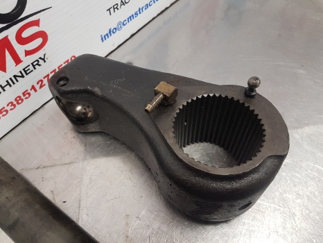 Case 5120, 5140, 5130 Hitch Cylinder Rod And Arm A186549 - Varuosa - Traktor: pilt 3 Case 5120, 5140, 5130 Hitch Cylinder Rod And Arm A186549 - Varuosa - Traktor: pilt 3