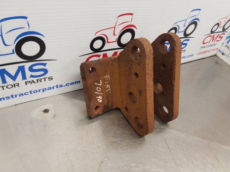 Fiat 70-90, 76, 86, 90 Ford 30, Top Link Bracket 5150842, 5128399, 47579612 - Varuosa - Traktor: pilt 2 Fiat 70-90, 76, 86, 90 Ford 30, Top Link Bracket 5150842, 5128399, 47579612 - Varuosa - Traktor: pilt 2