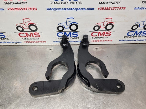 Landini 5-110h, 5-100h, 5-115h Hitch Hanger Arm Pair 3652123m91 - Varuosa - Traktor: pilt 1 Landini 5-110h, 5-100h, 5-115h Hitch Hanger Arm Pair 3652123m91 - Varuosa - Traktor: pilt 1
