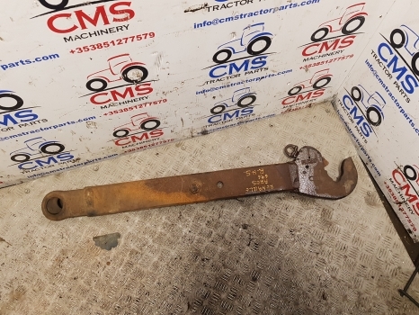 Renault Claas Ares 696, 616, 640-610 Rx, Rz Lift Arm Rhs 7700056407 - Varuosa - Traktor: pilt 1 Renault Claas Ares 696, 616, 640-610 Rx, Rz Lift Arm Rhs 7700056407 - Varuosa - Traktor: pilt 1