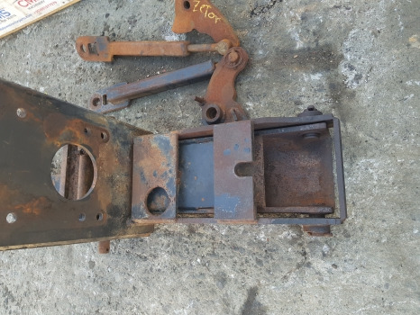 Zetor Proxima 8441 Pick Up Hitch Complete - Raam/ Konstruktsioon: pilt 5 Zetor Proxima 8441 Pick Up Hitch Complete - Raam/ Konstruktsioon: pilt 5