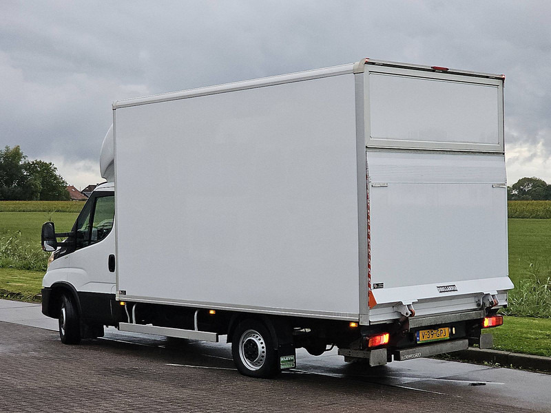 Iveco Daily 35S18 ac automaat EURO6 - Tarbesõiduk furgoon: pilt 5 Iveco Daily 35S18 ac automaat EURO6 - Tarbesõiduk furgoon: pilt 5