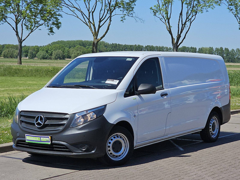 Mercedes-Benz Vito 110 XL ac navi EURO6 - Väike kaubik: pilt 2 Mercedes-Benz Vito 110 XL ac navi EURO6 - Väike kaubik: pilt 2