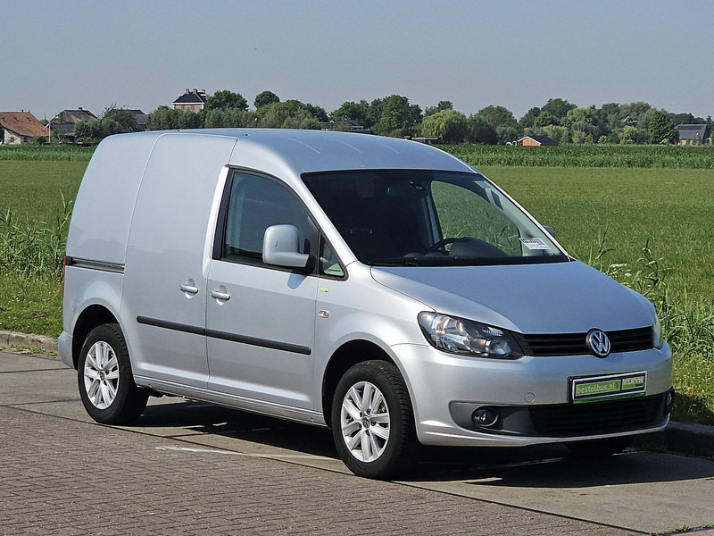 Volkswagen Caddy 1.6 L1 Airco MF-Stuur! - Väike kaubik: pilt 4 Volkswagen Caddy 1.6 L1 Airco MF-Stuur! - Väike kaubik: pilt 4