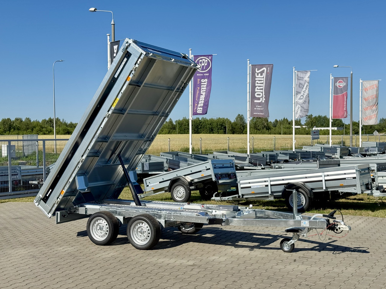 BRENDERUP BT4310STB2700 + najazdy ALU | 308 x 168 cm | 2700kg - Kalluri järelhaagis: pilt 1 BRENDERUP BT4310STB2700 + najazdy ALU | 308 x 168 cm | 2700kg - Kalluri järelhaagis: pilt 1